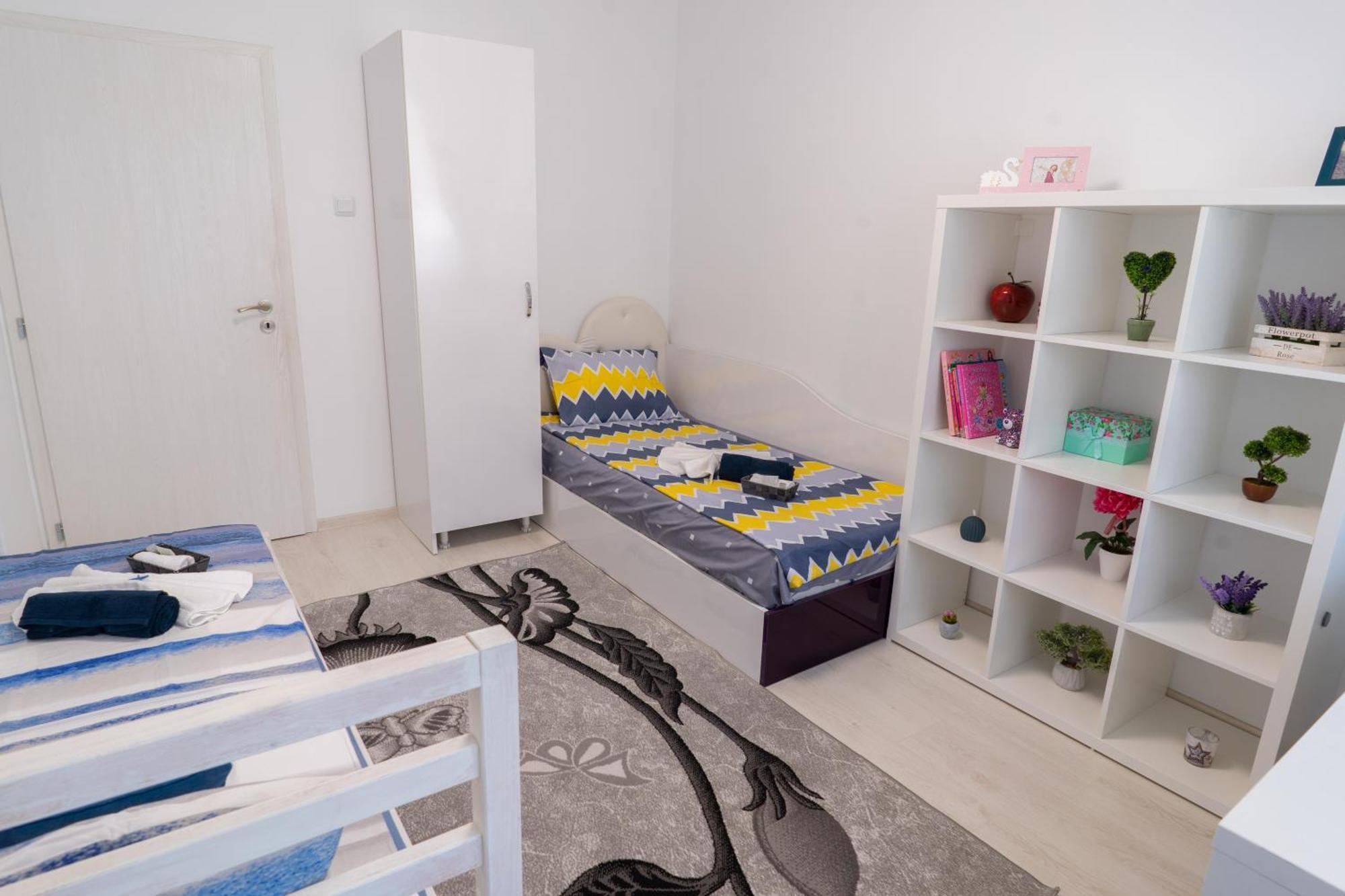 Luxury 2 Bedroom Apartment In Central Varna Exterior photo